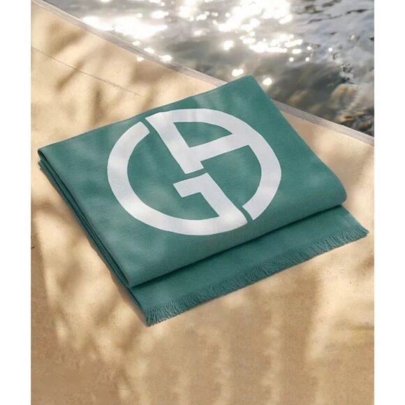 Armani brand towel - Picture 1 of 3